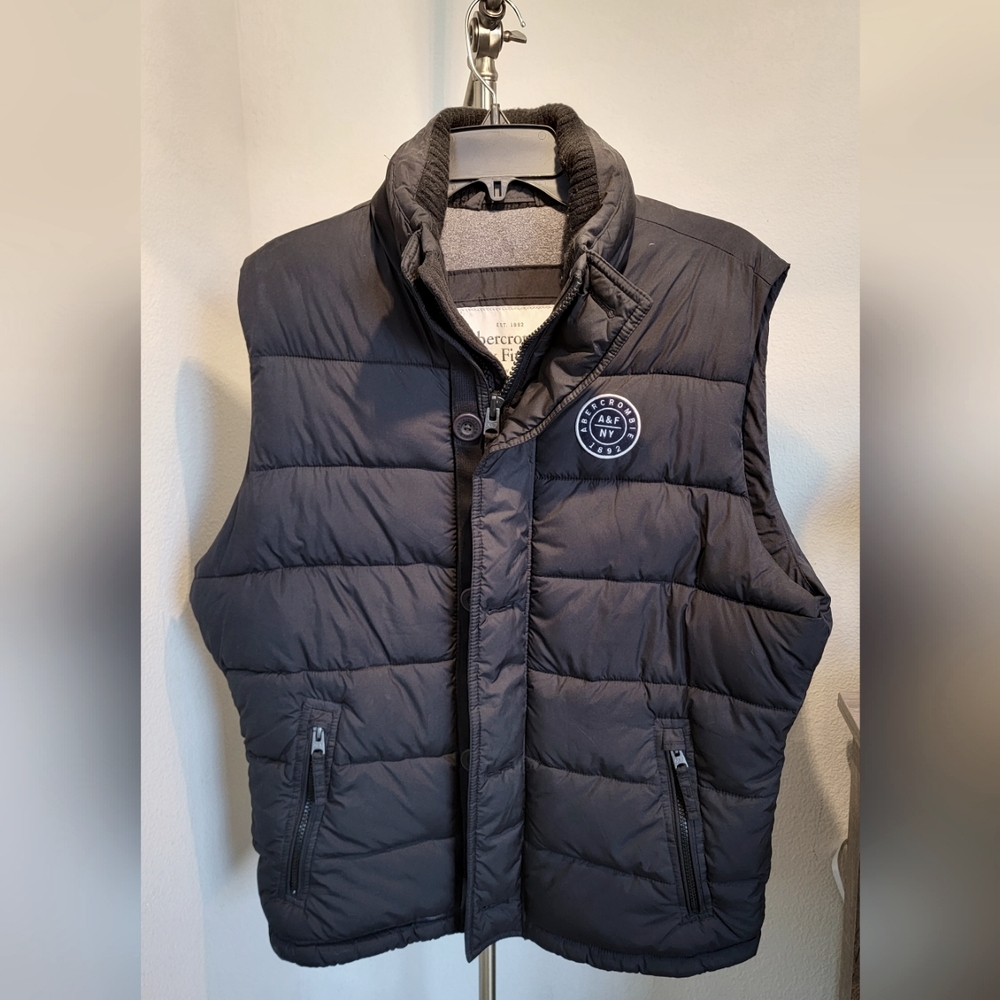Abercrombie & Fitch Puffer Vest Jacket